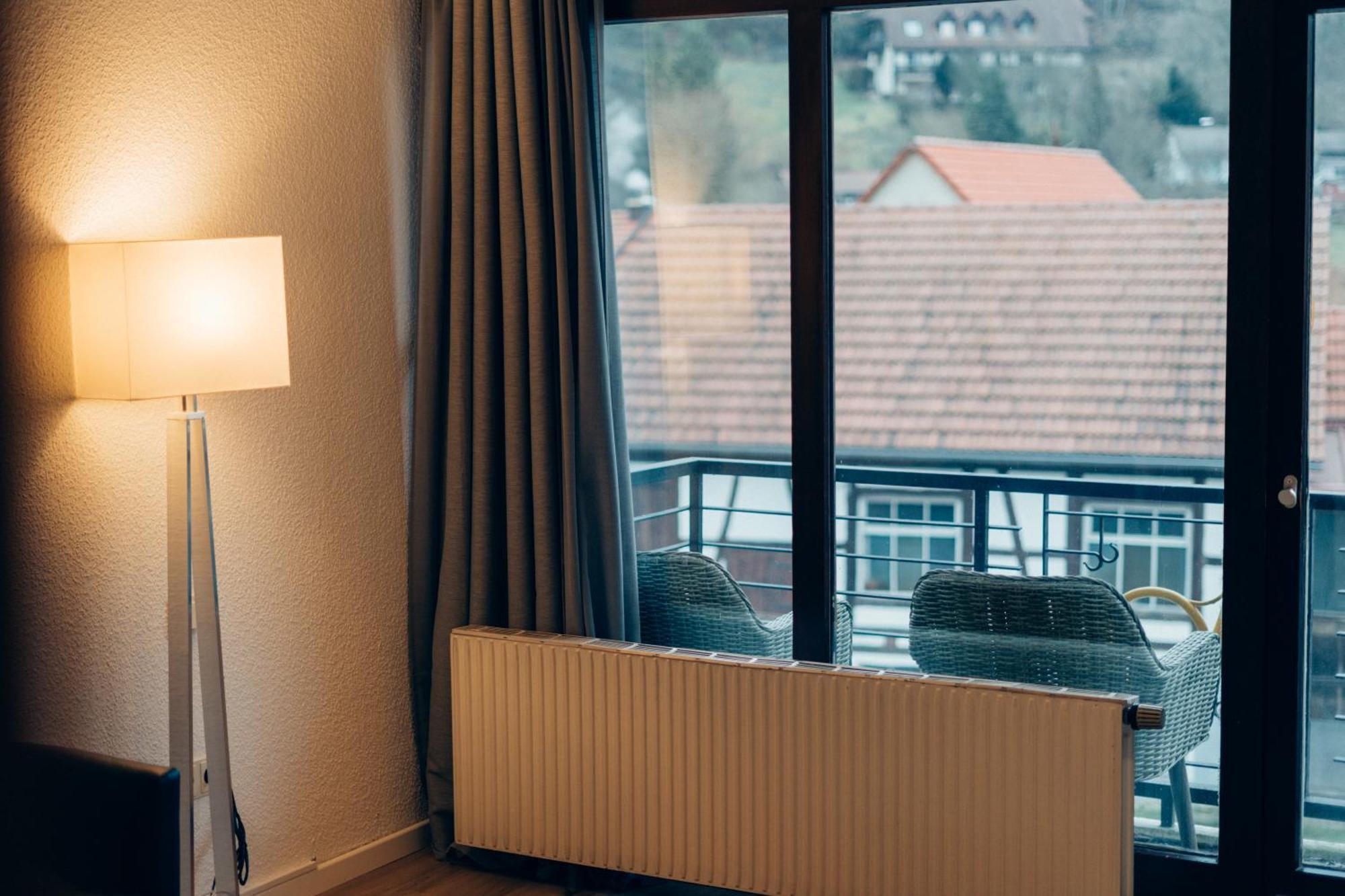 Gasthof Hotel Zur Post Egloffstein Zewnętrze zdjęcie